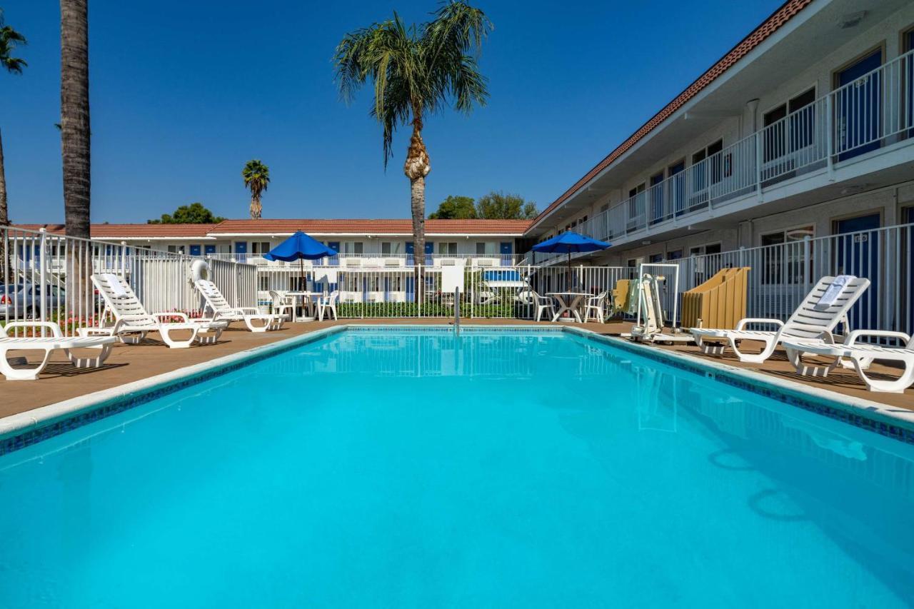 Motel 6-Sepulveda, Ca - Los Angeles - Van Nuys - North Hills Exterior photo