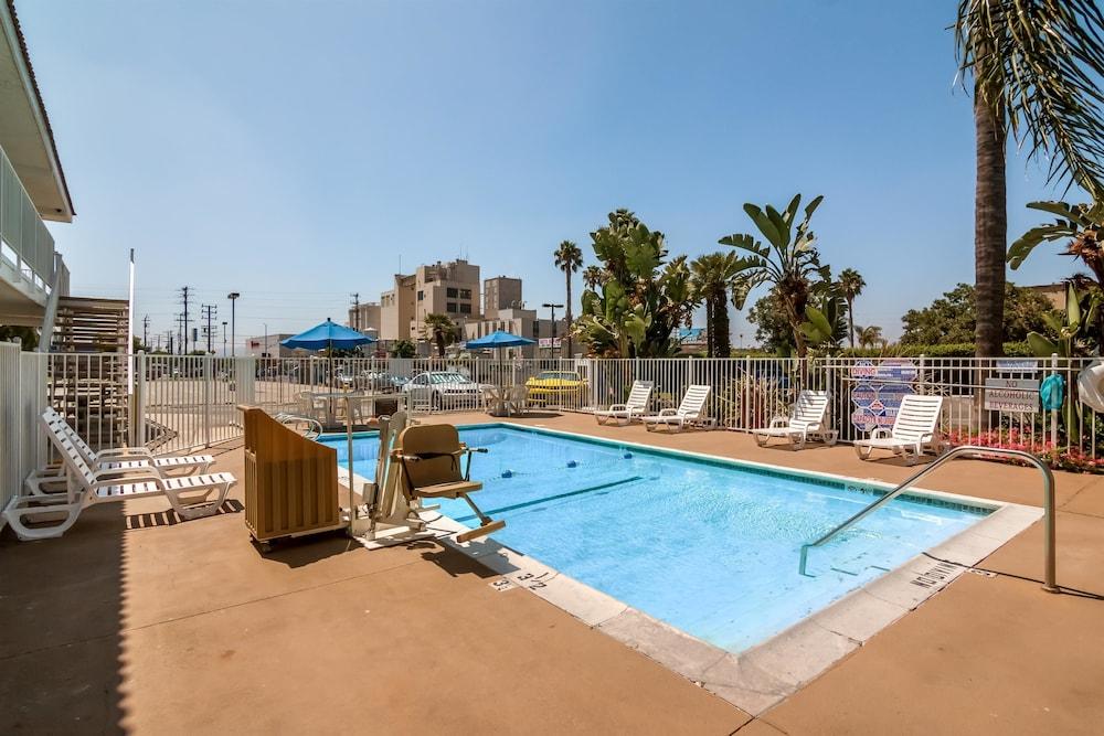 Motel 6-Sepulveda, Ca - Los Angeles - Van Nuys - North Hills Exterior photo